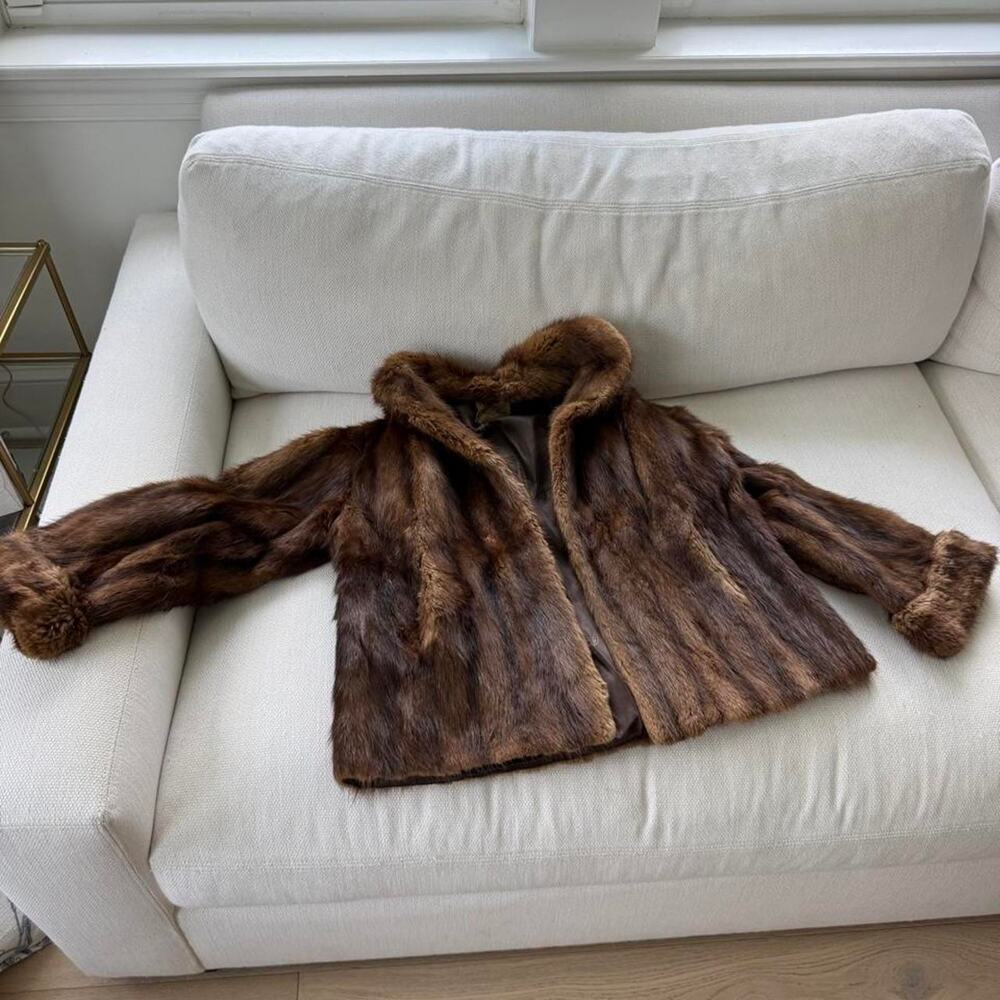 Gorgeous vintage brown fur coat